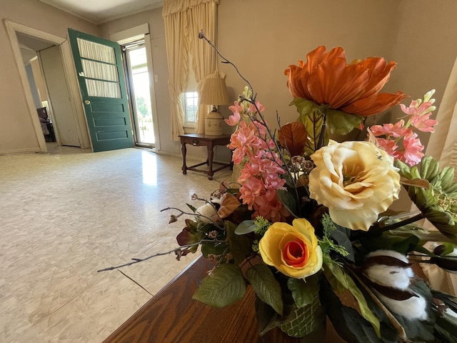 312 Neal St, Huntland, TN 37345 - view of foyer