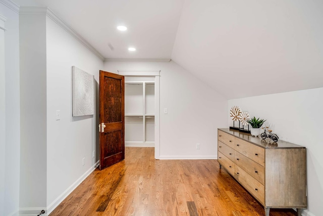 931 Caldwell Ln, Nashville, TN 37204 - bonus room with light wood-type flooring, baseboards, lofted ceiling, and recessed lighting