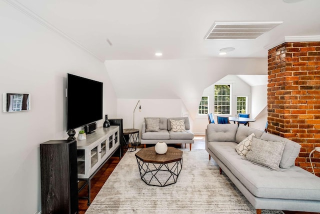 931 Caldwell Ln, Nashville, TN 37204 - living area featuring lofted ceiling, visible vents, and wood finished floors