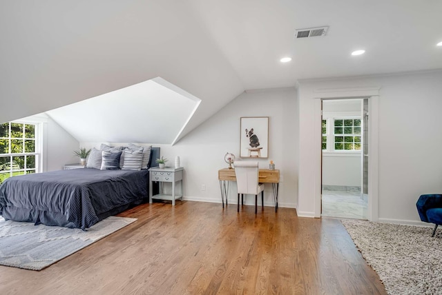931 Caldwell Ln, Nashville, TN 37204 - bedroom featuring wood finished floors, lofted ceiling, visible vents, and recessed lighting