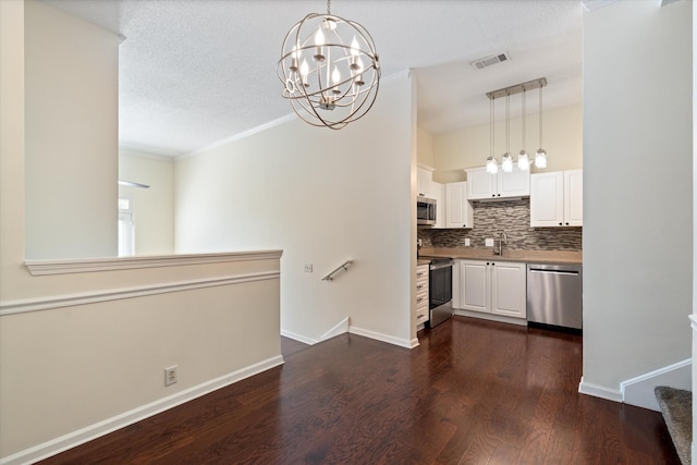 2063 Stokes Ln, Nashville, TN 37215 - photo 15