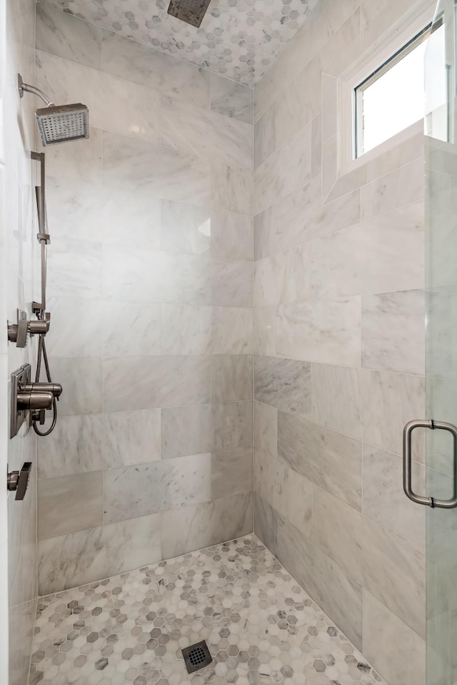 700 Pendragon Ct, Franklin, TN 37067 - bathroom with a shower stall