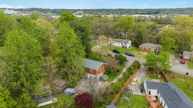 aerial view of property and surrounding area