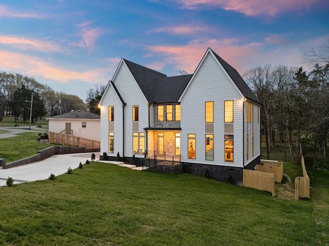 819 Davidson Dr, Nashville, TN 37205 - back of property featuring a yard and concrete driveway
