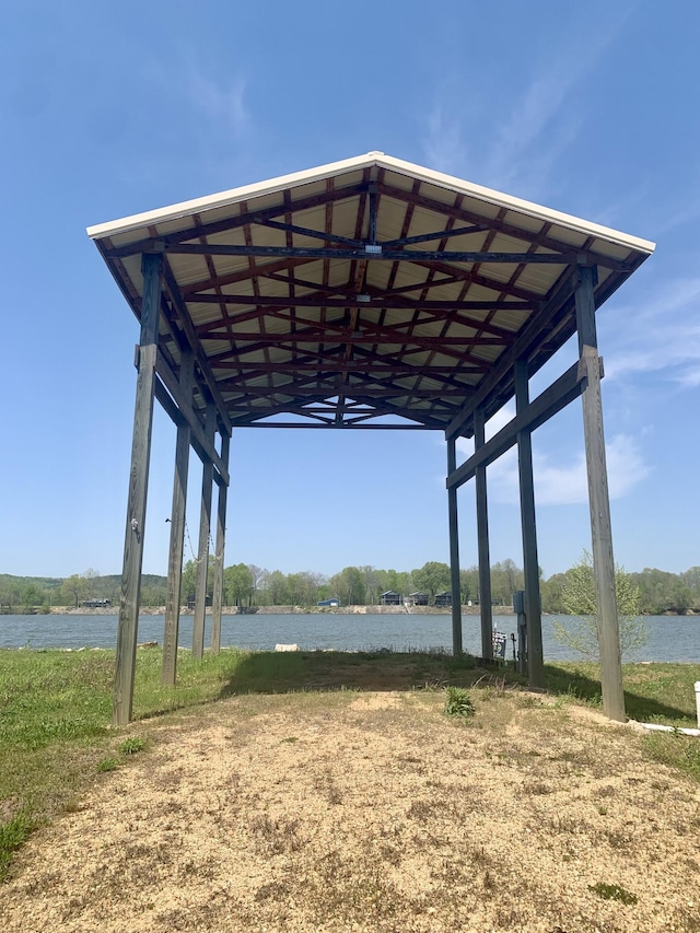 1189 River Front Dr, Clifton, TN 38425