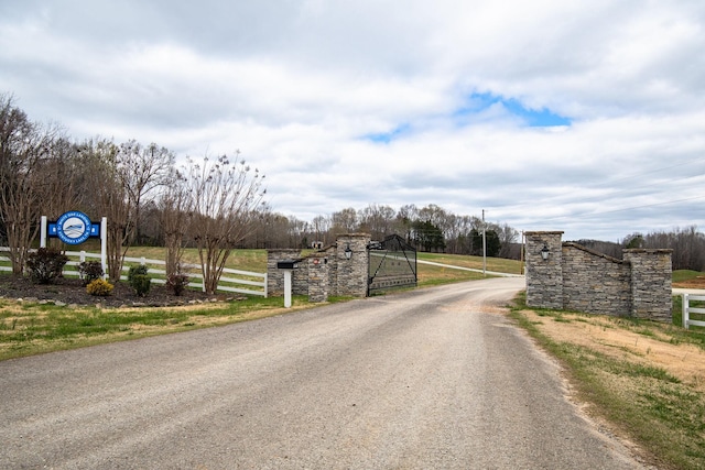 1189 River Front Dr, Clifton, TN 38425