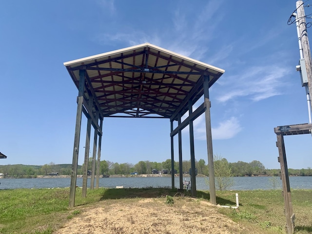 1189 River Front Dr, Clifton, TN 38425