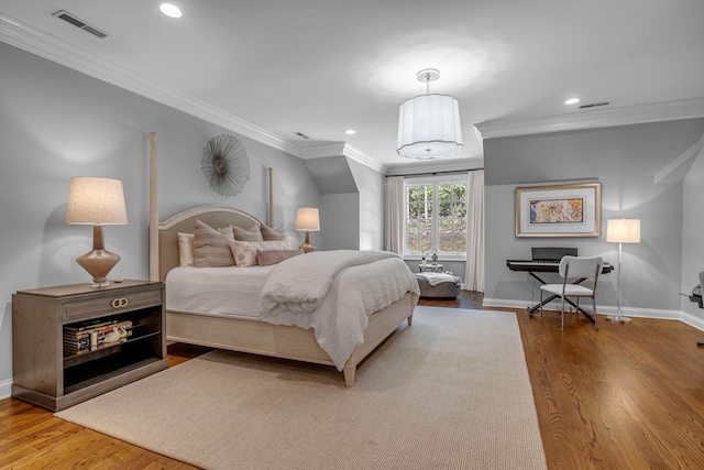 328 White Swans Xing, Brentwood, TN 37027 - bedroom with wood finished floors, baseboards, visible vents, and recessed lighting