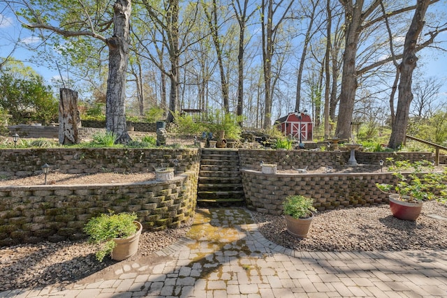 124 Timber Trail Dr, Lebanon, TN 37090 - view of yard featuring a storage shed and an outdoor structure