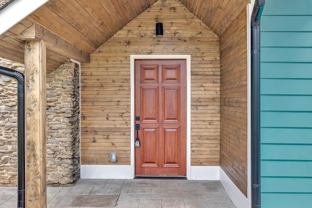 view of entrance to property