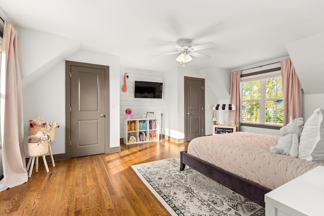 4008 Nevada Ave, Nashville, TN 37209 - bedroom with a ceiling fan and wood finished floors