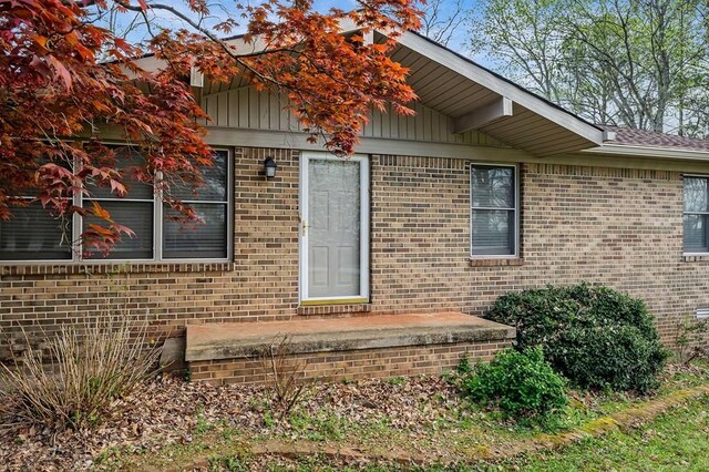 207 Sugar Hill Dr, Sparta, TN 38583 - photo 1