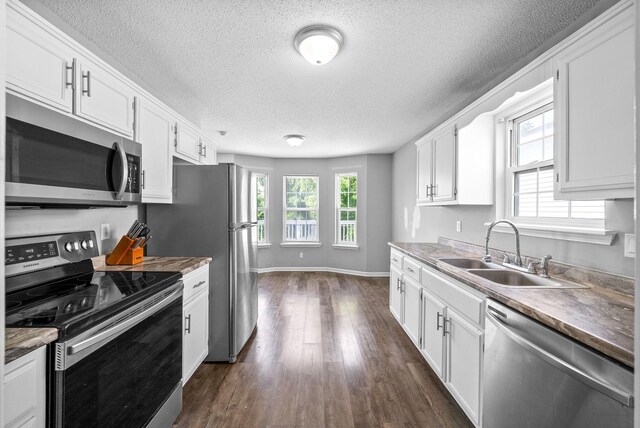 2047 Windmeade Dr, Clarksville, TN 37042 - photo 14