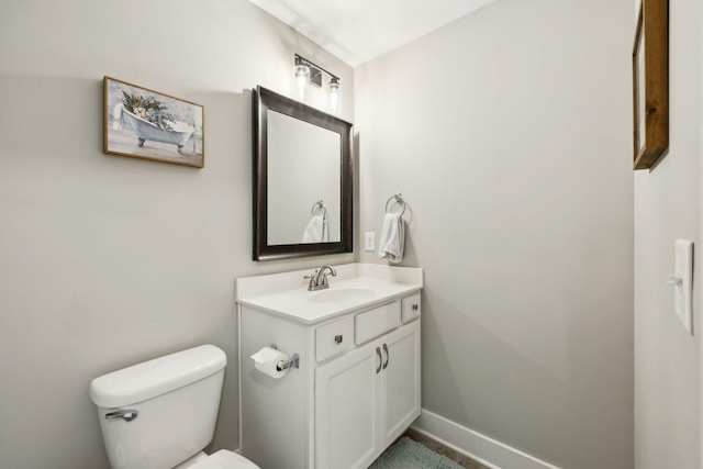 7025 Headwaters Dr, Franklin, TN 37064 - bathroom featuring vanity, baseboards, and toilet