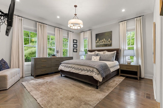 113 Cheekwood Ter, Nashville, TN 37205 - bedroom with baseboards, visible vents, multiple windows, and recessed lighting