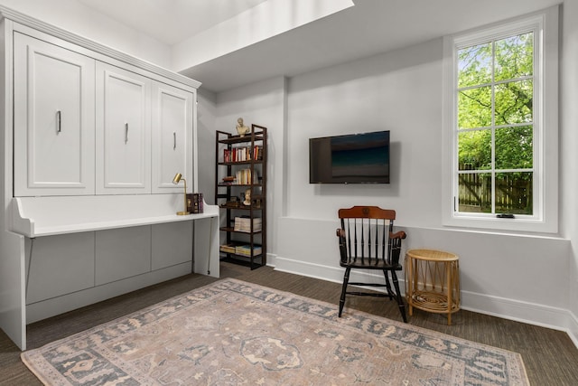 113 Cheekwood Ter, Nashville, TN 37205 - sitting room with baseboards