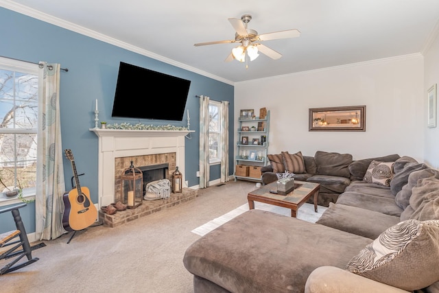 carpeted living room with baseboards, crown molding, and ceiling fan