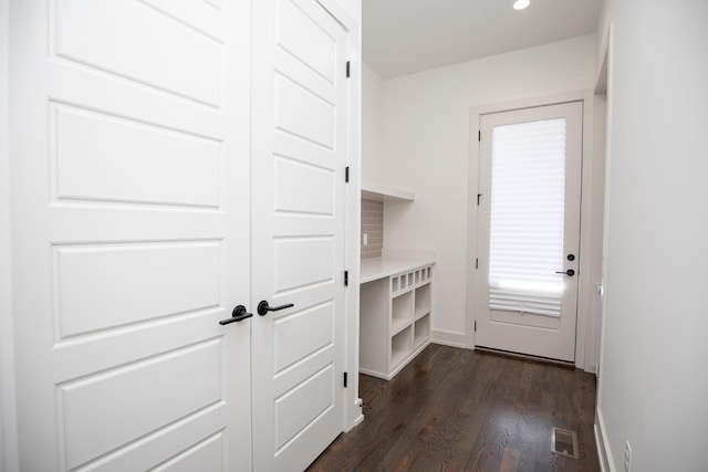 3509B Wrenwood Ave, Nashville, TN 37205 - mudroom featuring dark wood-type flooring, baseboards, visible vents, and recessed lighting