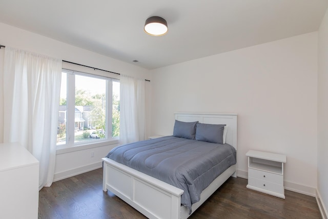 3509B Wrenwood Ave, Nashville, TN 37205 - bedroom with baseboards and wood finished floors