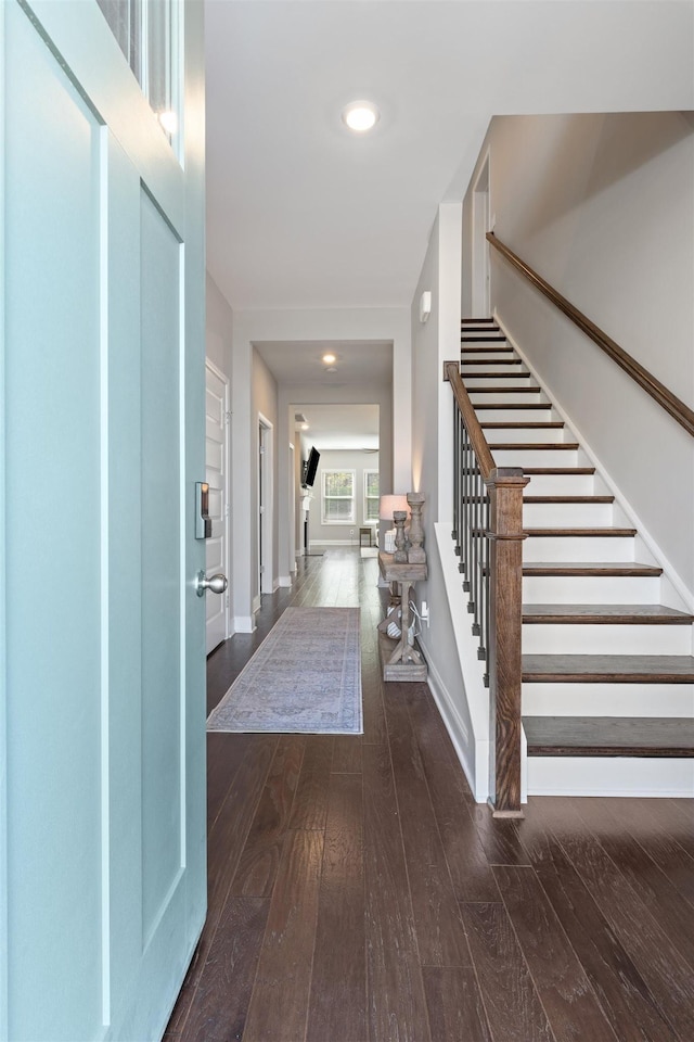 565 Kipton Trl, Lebanon, TN 37087 - corridor featuring recessed lighting, baseboards, dark wood-style floors, and stairway