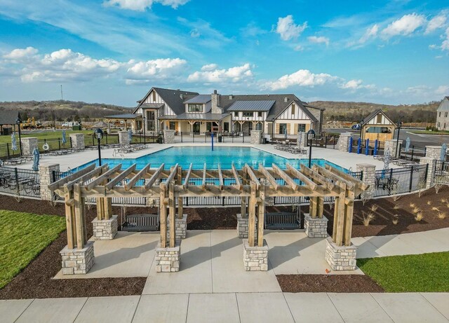 565 Kipton Trl, Lebanon, TN 37087 - pool with a patio area and fence