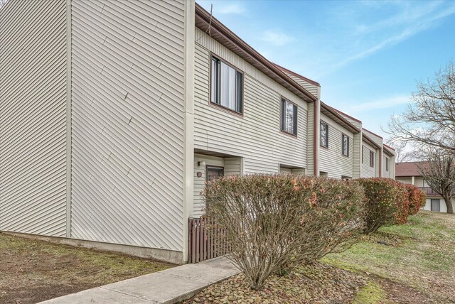 13 Wilshire Heights Dr, Crossville, TN 38558 - view of property exterior