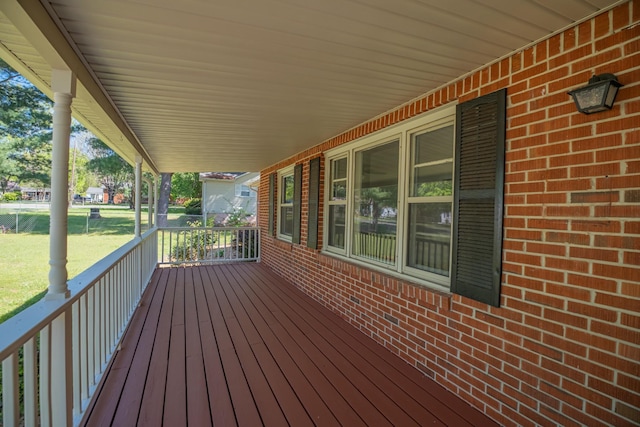 115 Highland Dr, Winchester, TN 37398 - wooden terrace featuring a porch