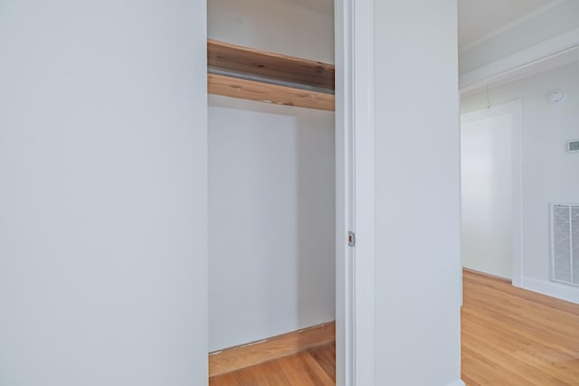 115 Highland Dr, Winchester, TN 37398 - closet with visible vents