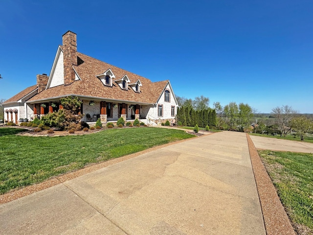 110 Giles Ln, Gallatin, TN 37066 - view of front of property featuring a front yard and a chimney