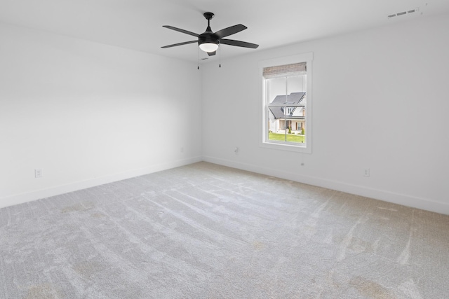 6913 Pembrooke Farms Dr, Murfreesboro, TN 37129 - unfurnished room featuring light colored carpet, baseboards, and visible vents