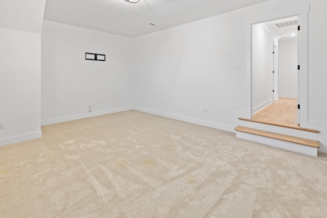 6913 Pembrooke Farms Dr, Murfreesboro, TN 37129 - spare room with visible vents, carpet flooring, and baseboards