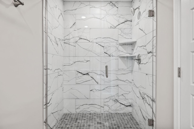 51 Gratton Ests, Clarksville, TN 37043 - bathroom with a marble finish shower