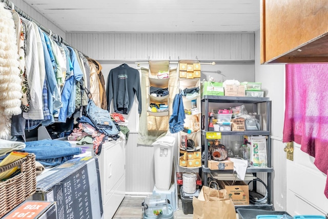 storage with washing machine and dryer