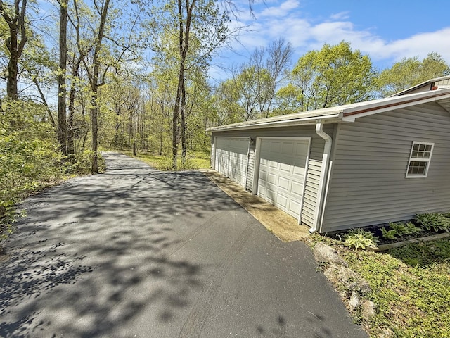 view of detached garage