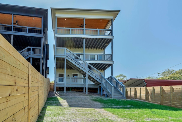 418 Mercomatic Dr, Nashville, TN 37209 - back of house with stairway and fence