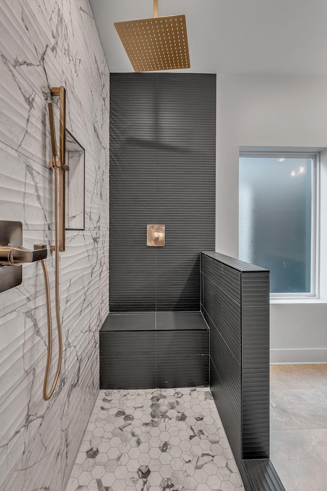 418 Mercomatic Dr, Nashville, TN 37209 - bathroom with a tile shower
