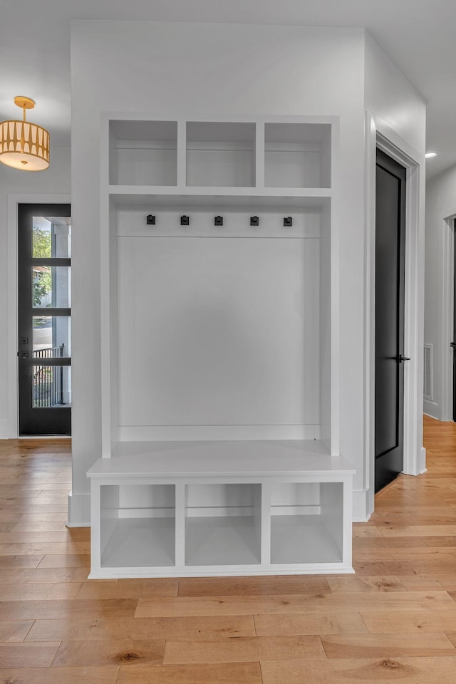 418 Mercomatic Dr, Nashville, TN 37209 - mudroom featuring light wood finished floors
