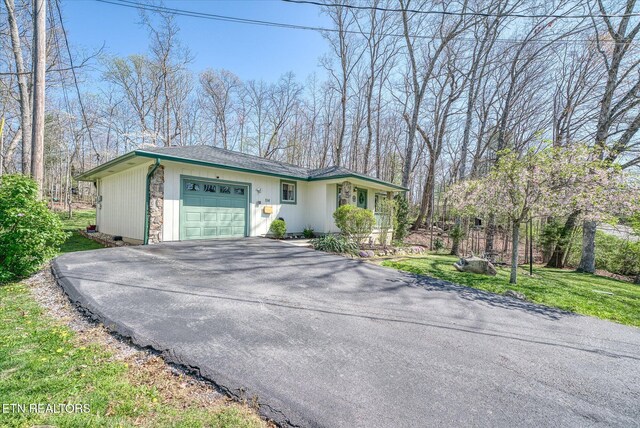 114 Lakeshire Dr, Crossville, TN 38558 - photo 4