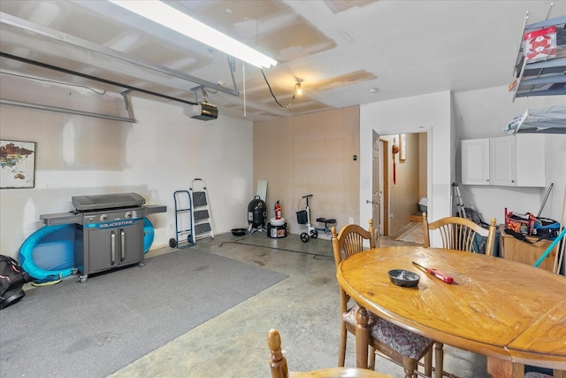 9051 Haileys Pond Dr, Ooltewah, TN 37363 - dining area featuring concrete floors