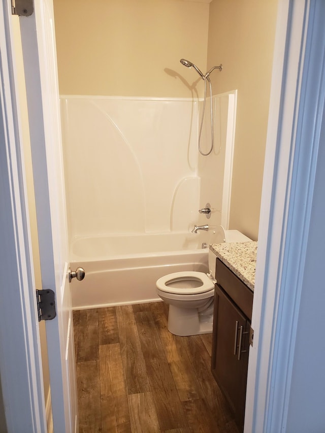 2260 Viking Ct, Murfreesboro, TN 37127 - bathroom featuring shower / bathtub combination, wood finished floors, vanity, and toilet