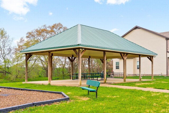 1885 Shield Dr, Clarksville, TN 37043 - view of community with a gazebo and a yard
