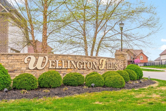 1885 Shield Dr, Clarksville, TN 37043 - community / neighborhood sign featuring fence