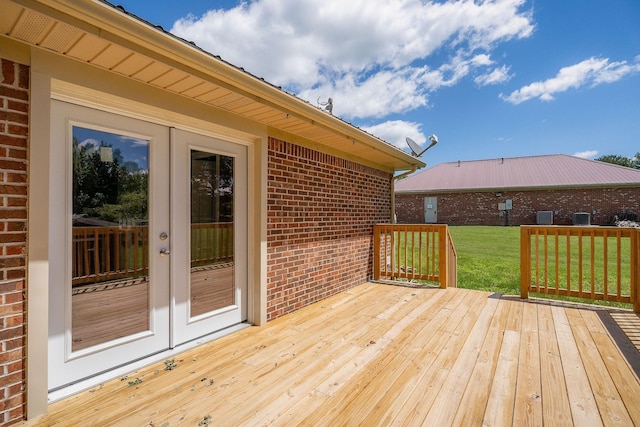 100 Hop Anderson Ln, Gainesboro, TN 38562 - deck featuring french doors and a yard