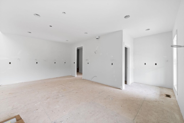 empty room featuring visible vents