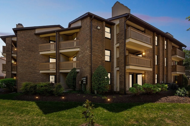 view of building exterior