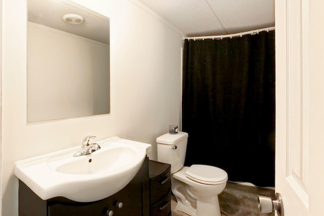 1005 Chris Dr, Portland, TN 37148 - bathroom with toilet, vanity, a shower with shower curtain, and visible vents