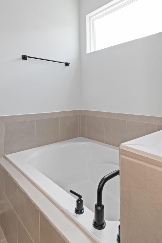 264 Subban Ct, Lebanon, TN 37087 - bathroom featuring a bath
