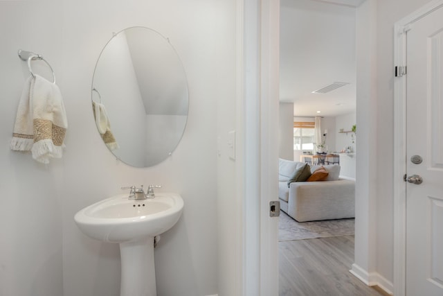 118 Olivia Cir, Chapel Hill, TN 37034 - ensuite bathroom featuring wood finished floors