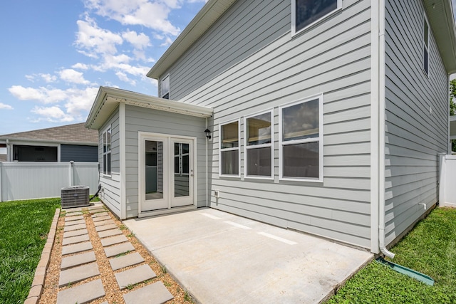 118 Olivia Cir, Chapel Hill, TN 37034 - rear view of house featuring a patio and central air condition unit
