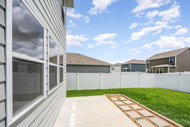 118 Olivia Cir, Chapel Hill, TN 37034 - view of patio / terrace featuring a residential view